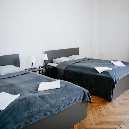 Best Rooms For Short Stay In City Center Krakow Exterior photo
